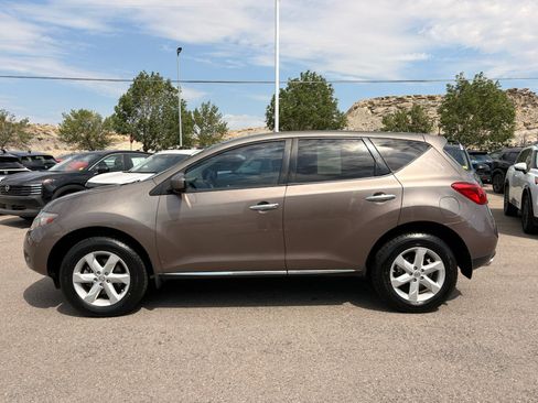 Used 2010 Nissan Murano S AWD/4WD image 2