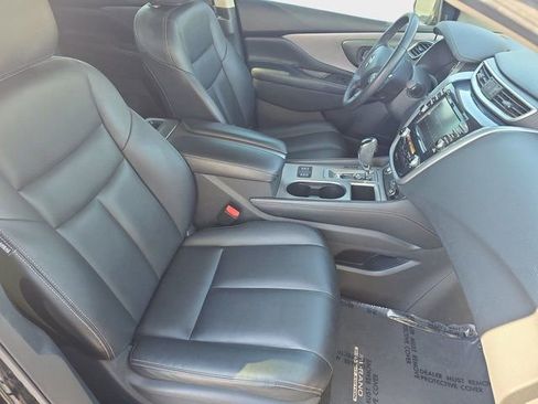 Used 2022 Nissan Murano SV w/ SV Midnight Edition Package image 10