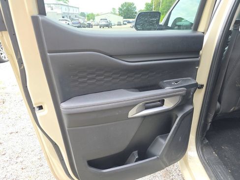 Used 2025 Ford Ranger XLT w/ Equipment Group 301A High AWD/4WD image 15