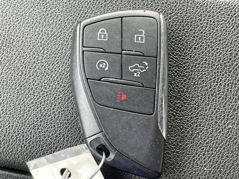 Used 2024 GMC Sierra 1500 SLT image 28