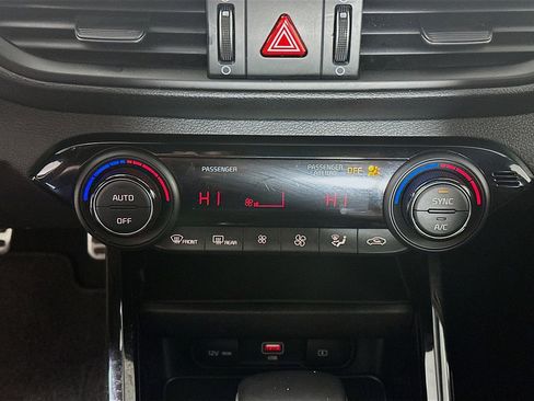 Used 2023 Kia Forte GT-Line image 23