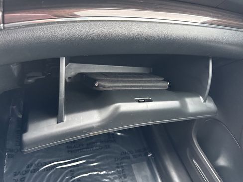 Used 2016 Honda CR-V Touring image 34