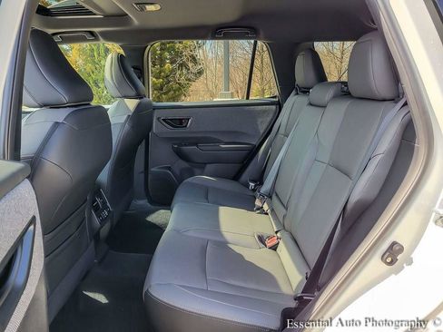 New 2026 Subaru Outback Limited AWD/4WD image 11