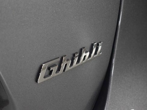 Used 2023 Maserati Ghibli Modena Q4 AWD/4WD image 12