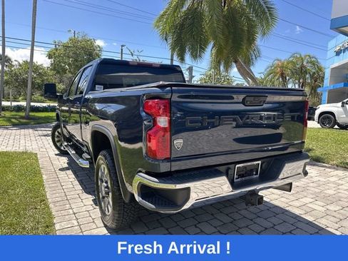 Used 2022 Chevrolet Silverado 2500 LT w/ Convenience Package AWD/4WD image 12