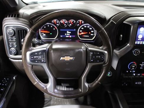 Used 2021 Chevrolet Silverado 2500 LTZ w/ LTZ Convenience Package image 31