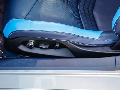 Used 2022 Chevrolet Corvette Stingray w/ Z51 Performance Package image 21