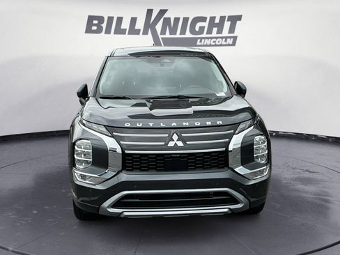 Used 2025 Mitsubishi Outlander SE FWD image 8