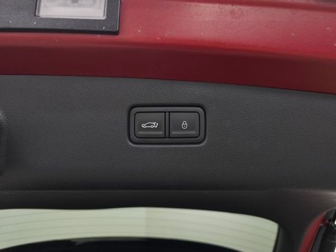 Used 2024 Genesis GV70 3.5T Sport w/ Sport Advanced Package AWD/4WD image 10
