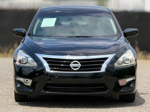 Used 2015 Nissan Altima 2.5 S w/ Power Driver Seat Package FWD image 5