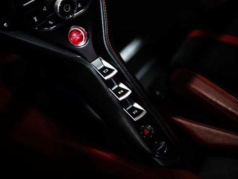 Used 2018 McLaren 720S Performance image 51