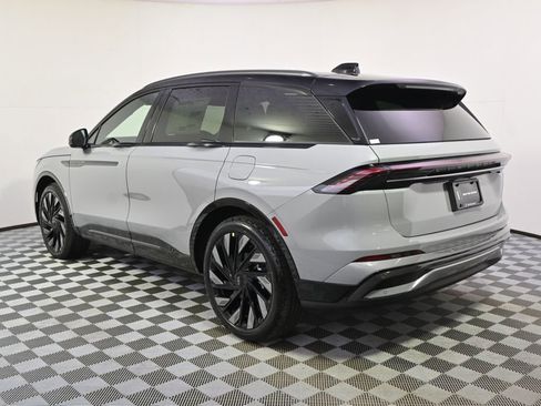 New 2026 Lincoln Nautilus Reserve AWD/4WD image 3