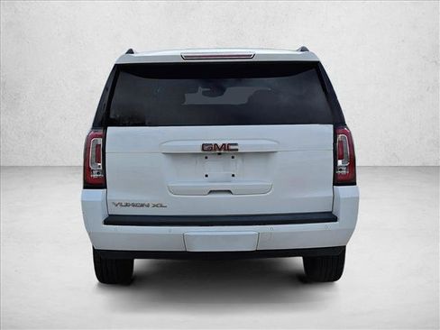 Used 2019 GMC Yukon XL SLT w/ Open Road Package image 6