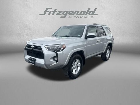 Used 2023 Toyota 4Runner SR5 Premium w/ Moonroof Package image 3