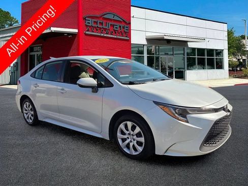 Used 2022 Toyota Corolla LE FWD image 7