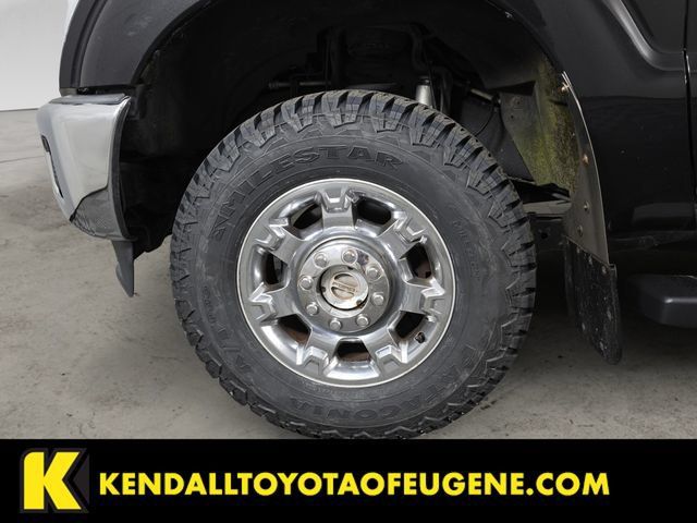 Used 2015 Ford F350 King Ranch w/ King Ranch w/Chrome Package AWD/4WD image 9