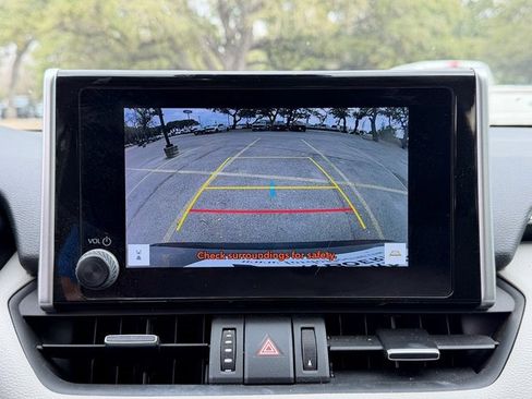 Used 2024 Toyota RAV4 XLE Premium image 12