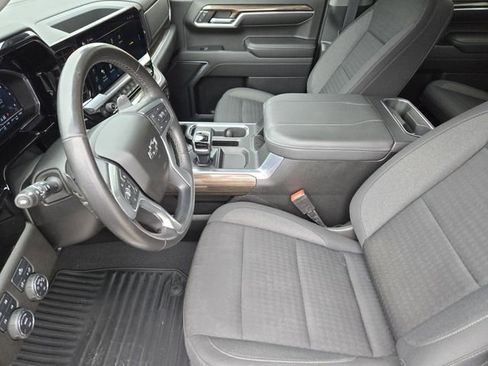 Used 2023 Chevrolet Silverado 1500 RST w/ Z71 Off-Road Package image 15