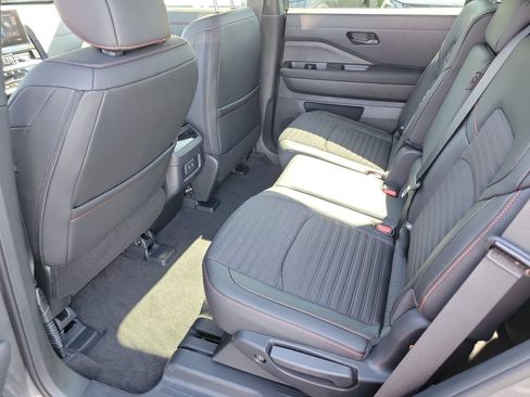 New 2026 Nissan Pathfinder Rock Creek AWD/4WD image 13