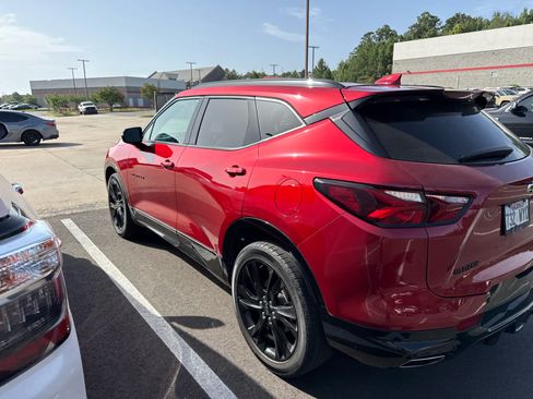 Used 2022 Chevrolet Blazer RS w/ Enhanced Convenience Package FWD image 5