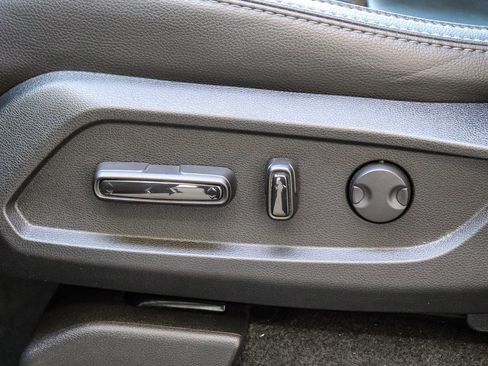 Certified 2025 Honda Pilot EX-L image 25