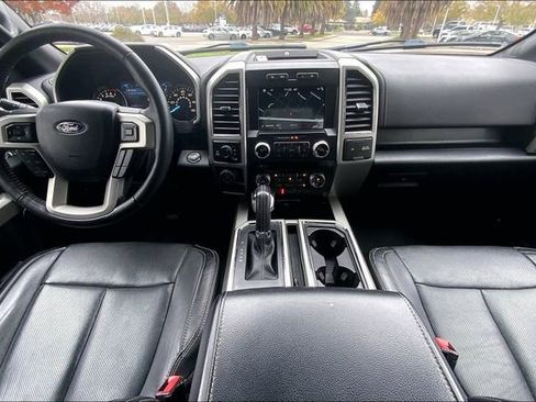 Used 2018 Ford F150 Lariat w/ Equipment Group 502A Luxury image 14