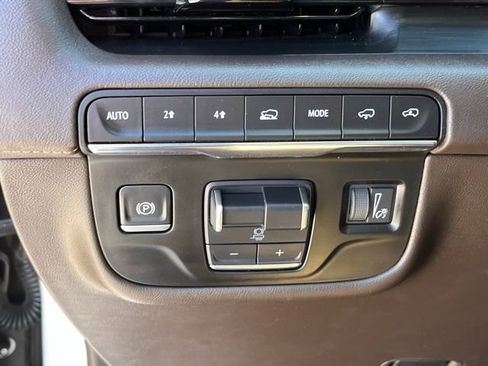 Used 2021 Cadillac Escalade ESV Sport w/ Driver Assist Tech Package AWD/4WD image 14