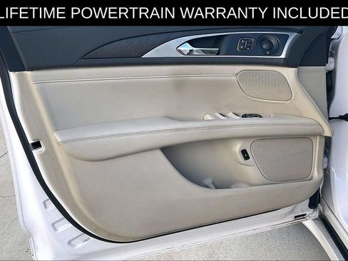 Used 2019 Lincoln MKZ Reserve FWD image 15