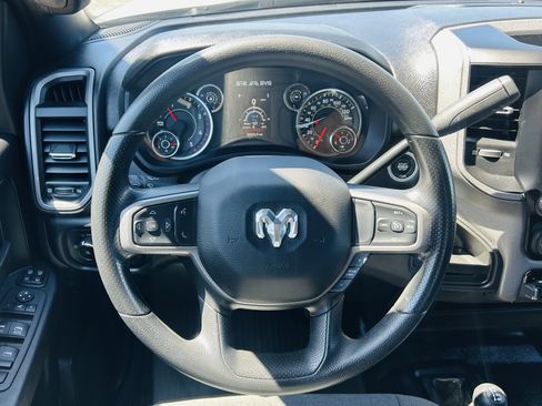 Used 2024 RAM 3500 Tradesman w/ Chrome Appearance Group image 17