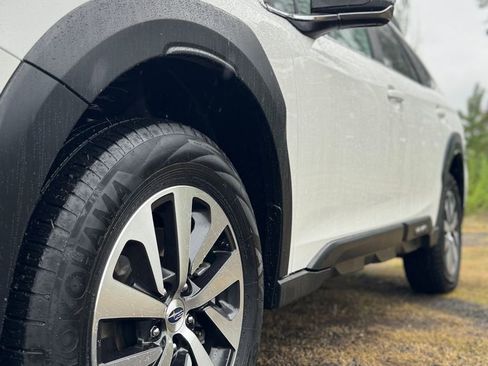 Used 2024 Subaru Outback Premium AWD/4WD image 39