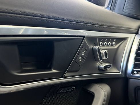 Used 2018 Jaguar F-TYPE R-Dynamic RWD image 19