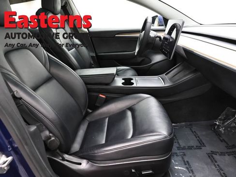 Used 2022 Tesla Model 3 Standard Range RWD image 21