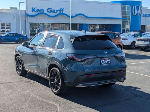 Certified 2023 Honda HR-V Sport image 8