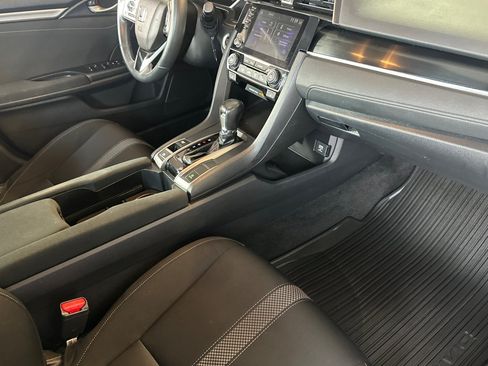 Used 2021 Honda Civic EX image 15