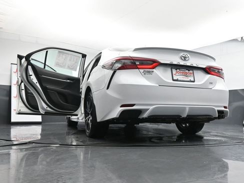 Used 2023 Toyota Camry SE image 44