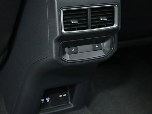 New 2026 Volkswagen Atlas Cross Sport SEL Premium R-Line AWD/4WD image 39
