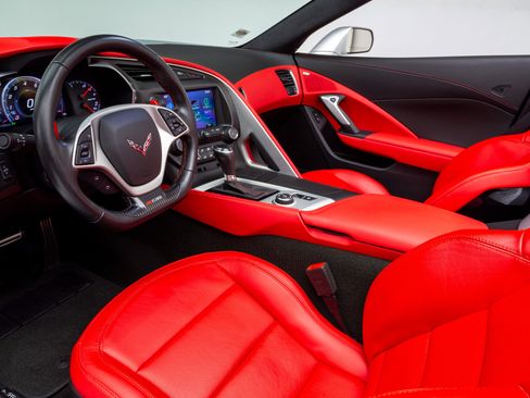 Used 2019 Chevrolet Corvette Z06 image 19