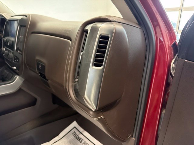 Used 2018 Chevrolet Silverado 1500 LTZ Z71 w/ LTZ Plus Package AWD/4WD image 34