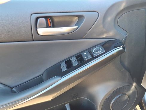 Certified 2021 Lexus IS 300 AWD w/ Comfort Package image 9