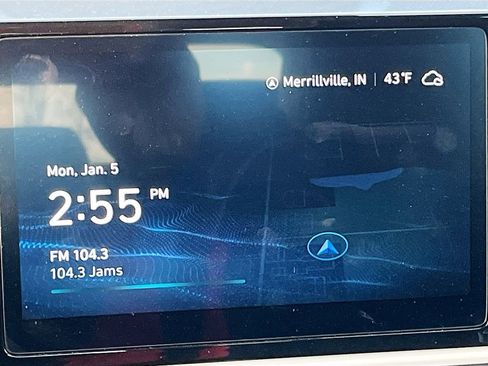 Used 2025 Hyundai Venue Limited image 15