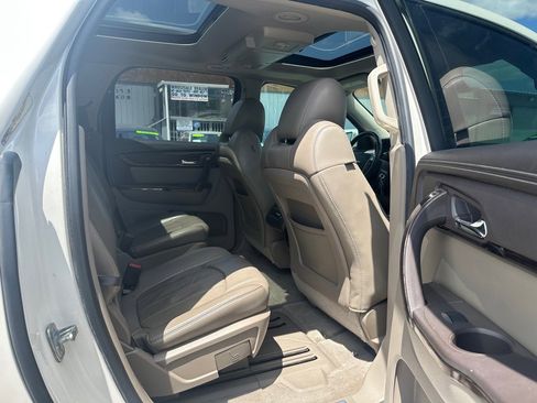 Used 2014 GMC Acadia Denali image 14