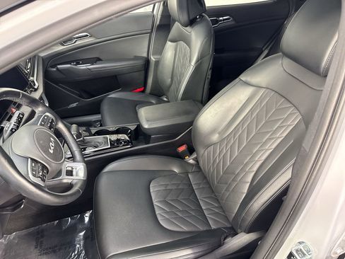 Used 2025 Kia Sportage X-Pro AWD/4WD image 19