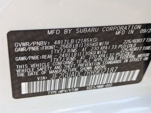 Used 2024 Subaru Crosstrek 2.0i Premium image 35