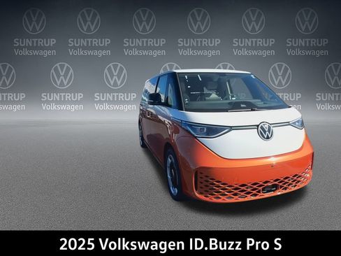 New 2025 Volkswagen ID. Buzz Pro S Plus RWD image 3