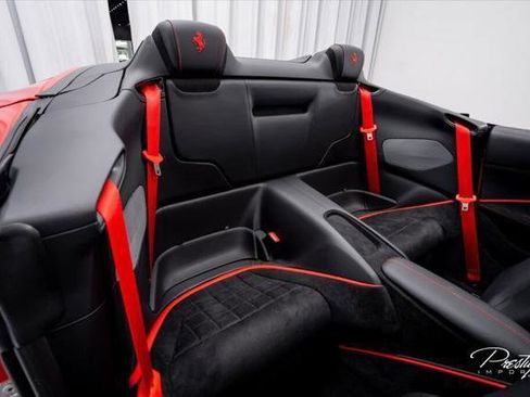 Used 2024 Ferrari Roma Spider RWD image 45