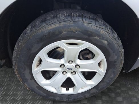 Used 2014 Ford Edge SE w/ Equipment Group 101A AWD/4WD image 13