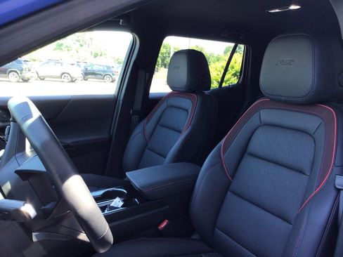 Used 2025 Chevrolet Equinox RS w/ Safety and Technology Package AWD/4WD image 25