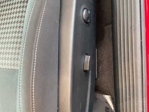 Used 2022 Dodge Challenger R/T Scat Pack w/ Driver Convenience Group image 40