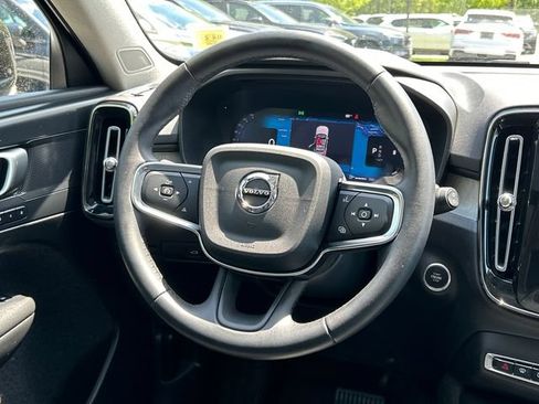 Used 2025 Volvo XC40 B5 Core AWD/4WD image 48