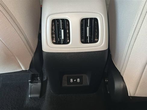 Used 2026 Hyundai Tucson SEL Plus FWD image 30
